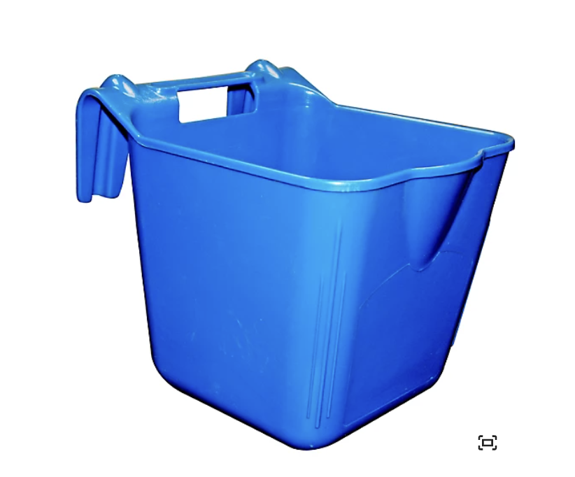 Hook n' Feed Bucket